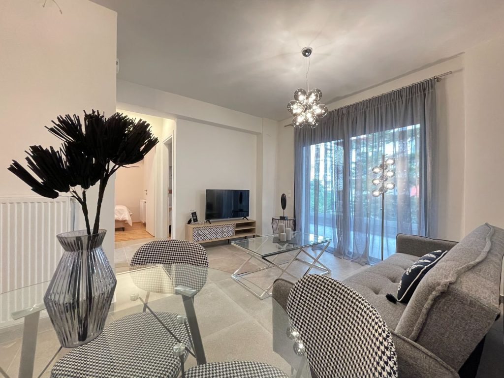 Apartment 52 m², 2nd floor, Palaio Faliro, Athens - Southern Suburbs, photo 1 of 18