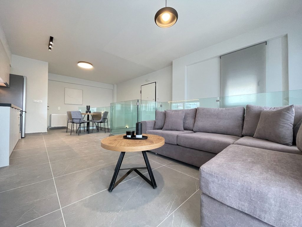 Maisonette 86 m², 4th floor, Alimos, Athens - Southern Suburbs, photo 1 of 25